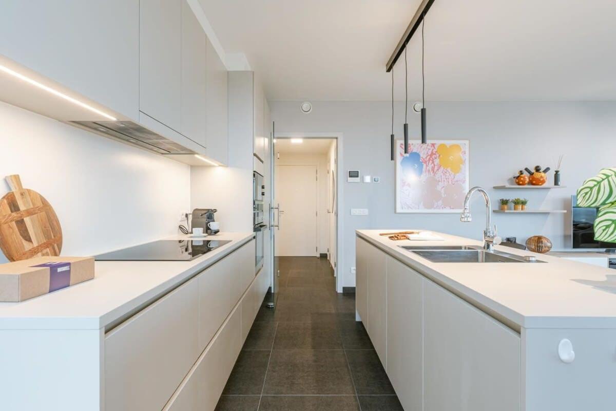 Huswell - With Fantastic View, Terrace And Parking Appartement *