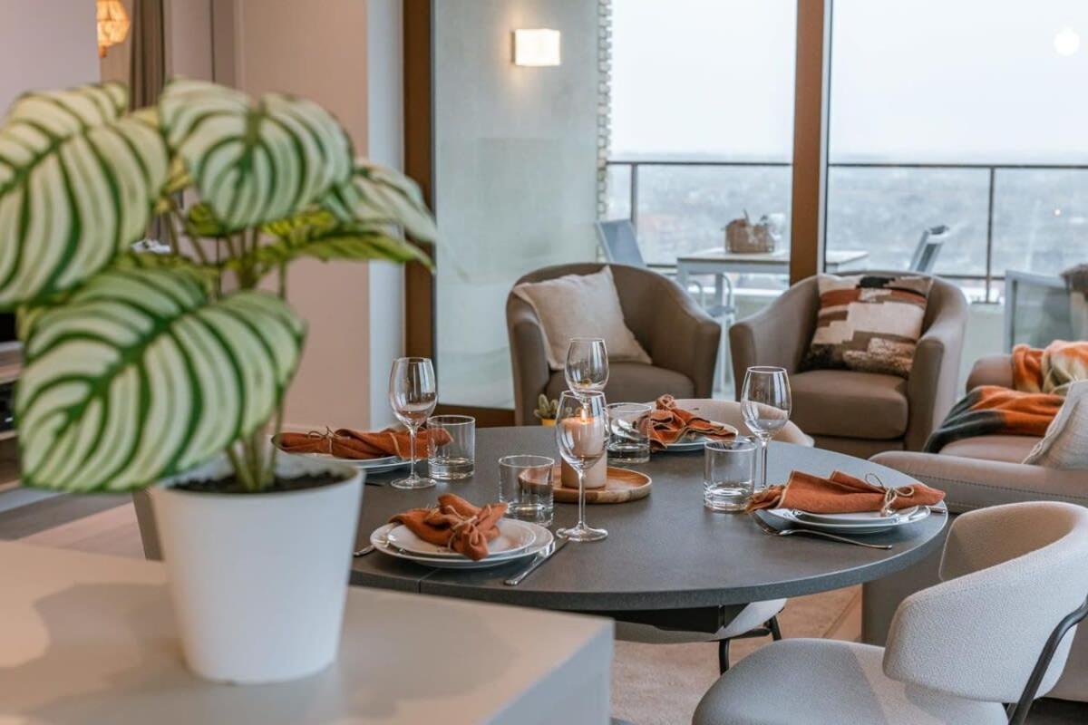 Appartement Huswell - With Fantastic View, Terrace And Parking